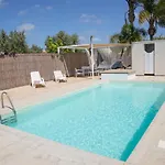 La Lantana