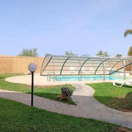 La Lantana Villa *