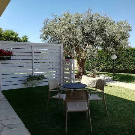 La Lantana Villa *